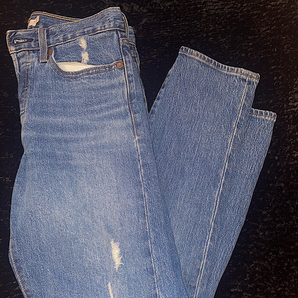 Jeans - Picture 2 of 4
